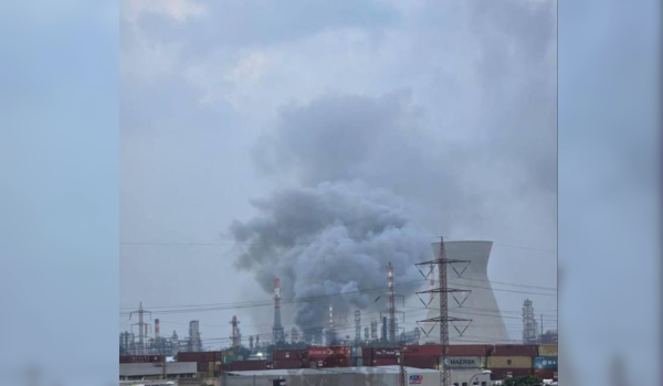 ಇಸ್ರೇಲ್‌ನ ತೈಲ ಸಂಸ್ಕರಣಾಗಾರದ ಮೇಲೆ ಇರಾನ್ ಕ್ಷಿಪಣಿ ದಾಳಿ
