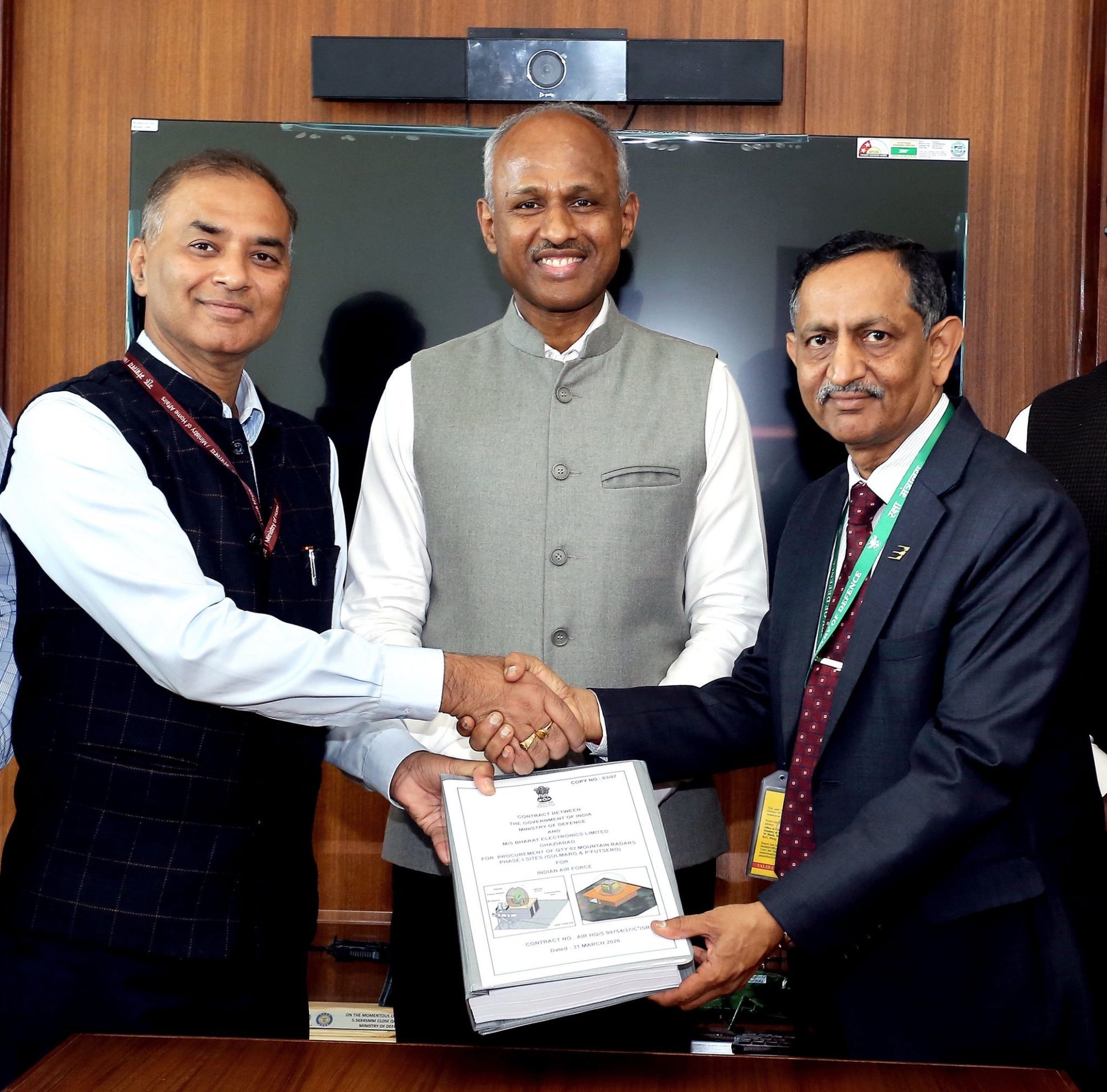 ಭಾರತ್ ಎಲೆಕ್ಟ್ರಾನಿಕ್ಸ್ ಲಿಮಿಟೆಡ್ ಜೊತೆ ರಕ್ಷಣಾ ಸಚಿವಾಲಯ ರೂ.1950 ಕೋಟಿ ಒಪ್ಪಂದಕ್ಕೆ ಸಹಿ
