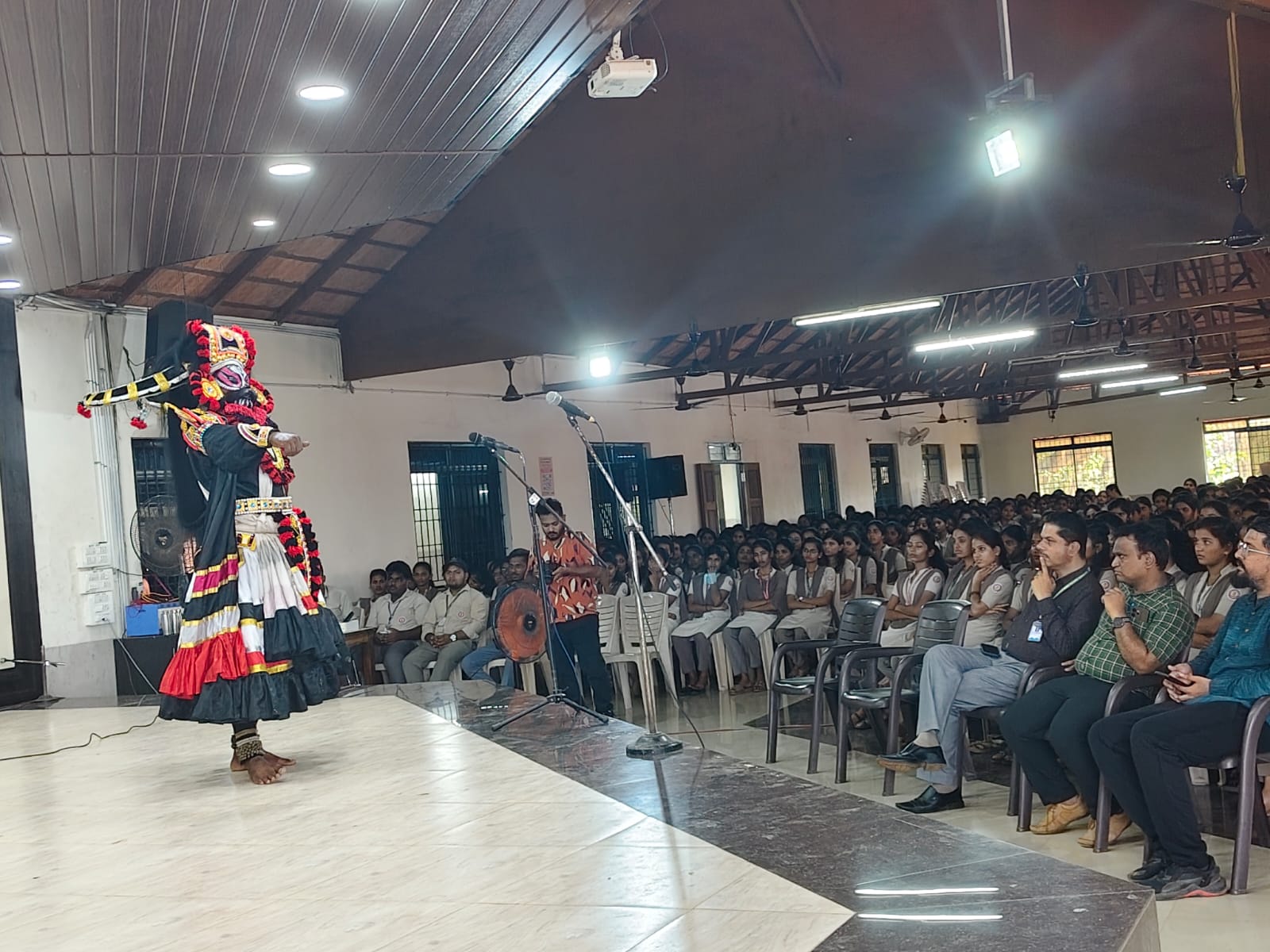 ಬಿ.ಬಿ. ಹೆಗ್ಡೆ ಕಾಲೇಜು: ‘ಪ್ಲಾಸ್ಟಿಕಾಸುರ’ ಯಕ್ಷಗಾನ