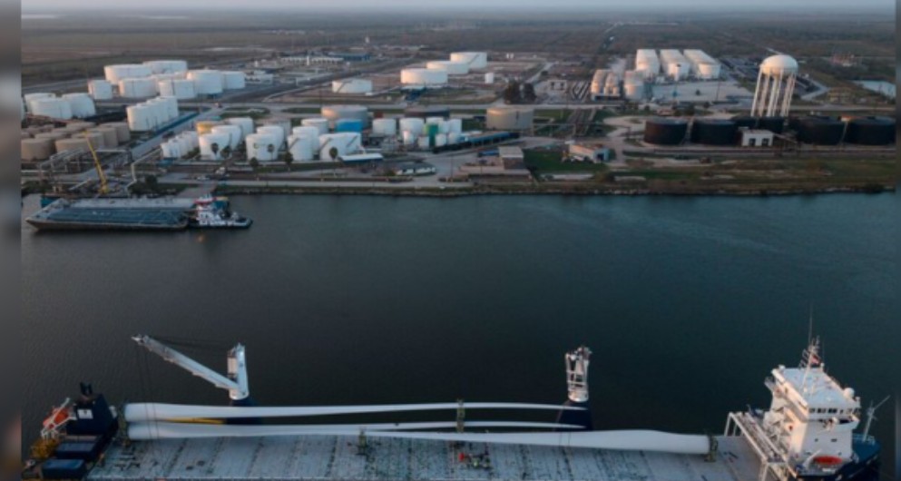 ಯುಎಸ್ ಸಂಸ್ಕರಣಾಗಾರ ನಿರ್ಮಿಸಲು ರಿಲಯನ್ಸ್ ಜೊತೆ ಅಮೆರಿಕ 300 ಬಿಲಿಯನ್ ಡಾಲರ್ ಪಾಲುದಾರಿಕೆ