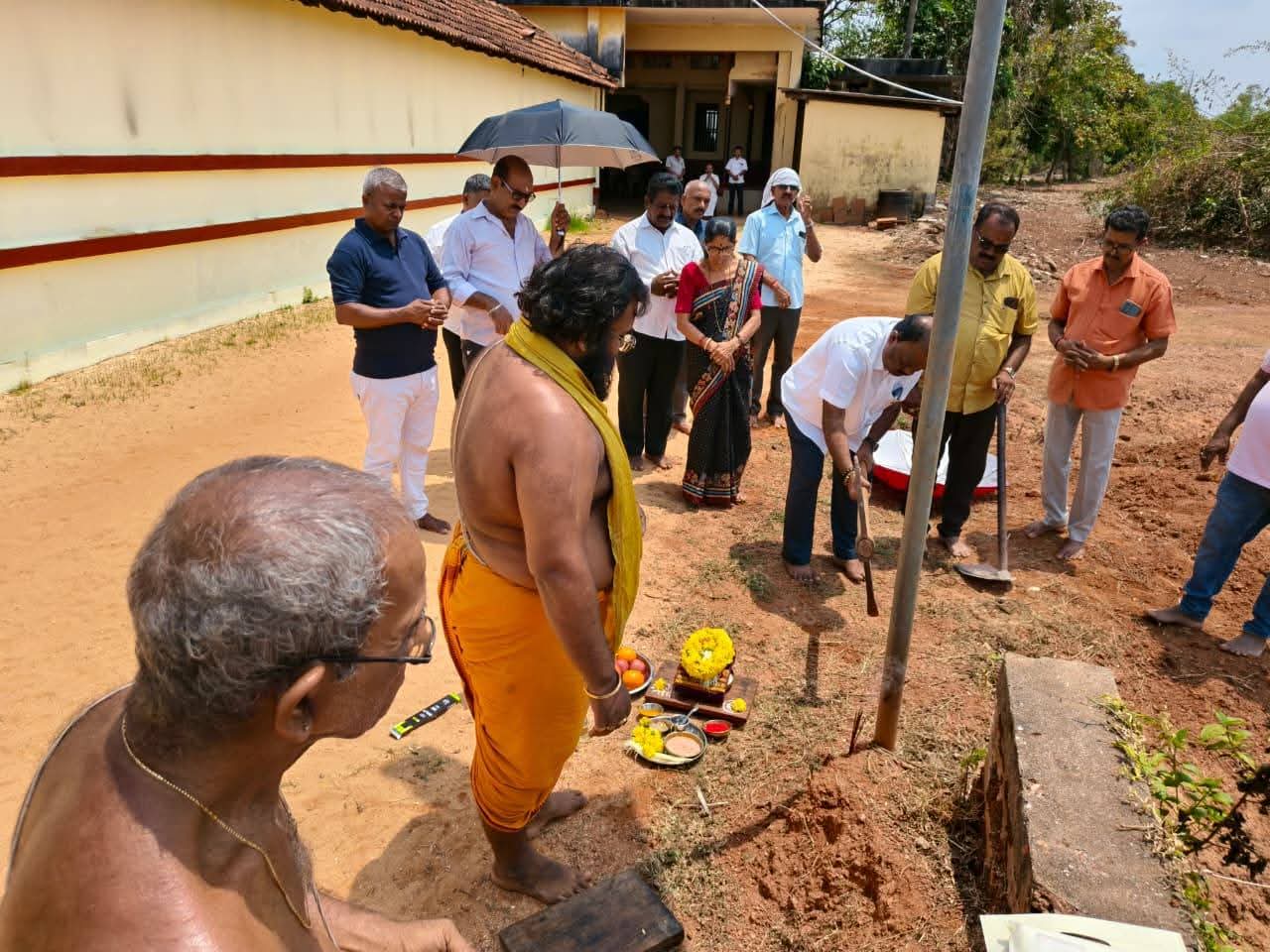 ಉಚ್ಚಿಲ: ತಡೆಗೋಡೆ ಕಾಮಗಾರಿಗೆ ಗುದ್ದಲಿ ಪೂಜೆ