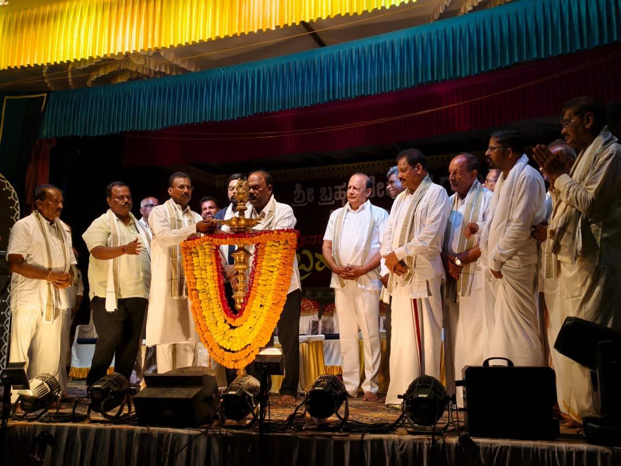 ಶ್ರೀ ಬ್ರಹ್ಮಬೈದೇರುಗಳ ಗರೋಡಿ: ಧಾರ್ಮಿಕ ಸಭಾ ಕಾರ್ಯಕ್ರಮ