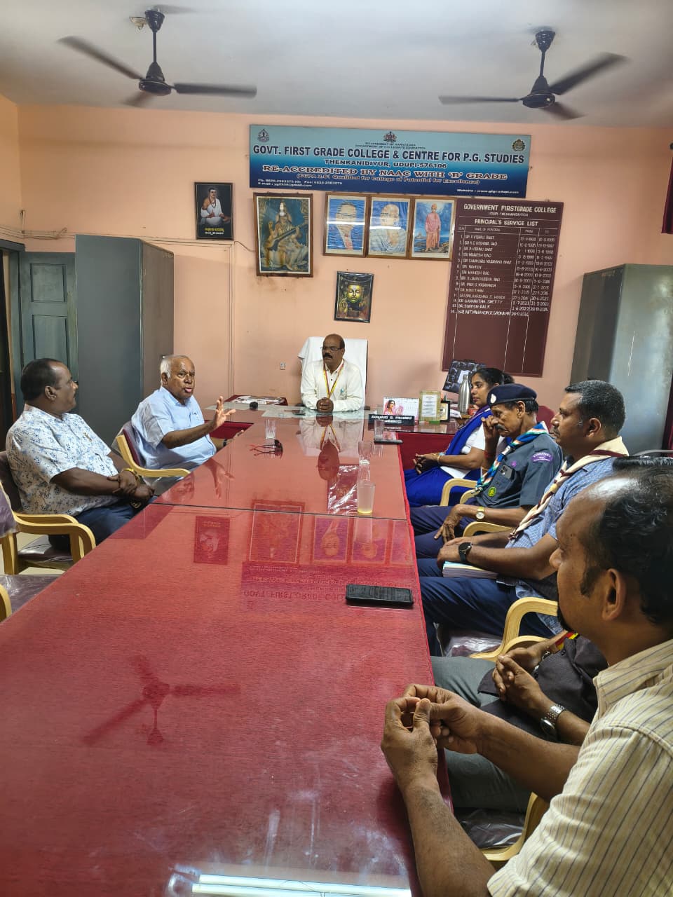 ತೆಂಕನಿಡಿಯೂರು ಕಾಲೇಜಿಗೆ ಪಿ.ಜಿ.ಆರ್. ಸಿಂಧ್ಯಾ ಭೇಟಿ