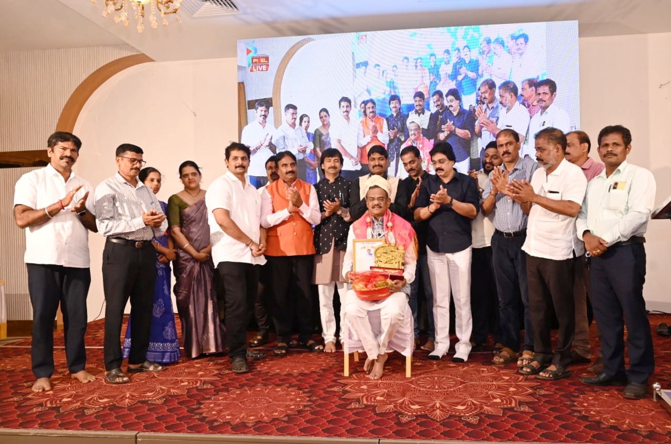 ಗಂಗಾವತಿ ಪ್ರಾಣೇಶ್ ಮತ್ತು ತಂಡದವರಿಂದ ಸ್ವರ್ಗದಲ್ಲೊಂದು ಹಾಸ್ಯ ಸಂಜೆ