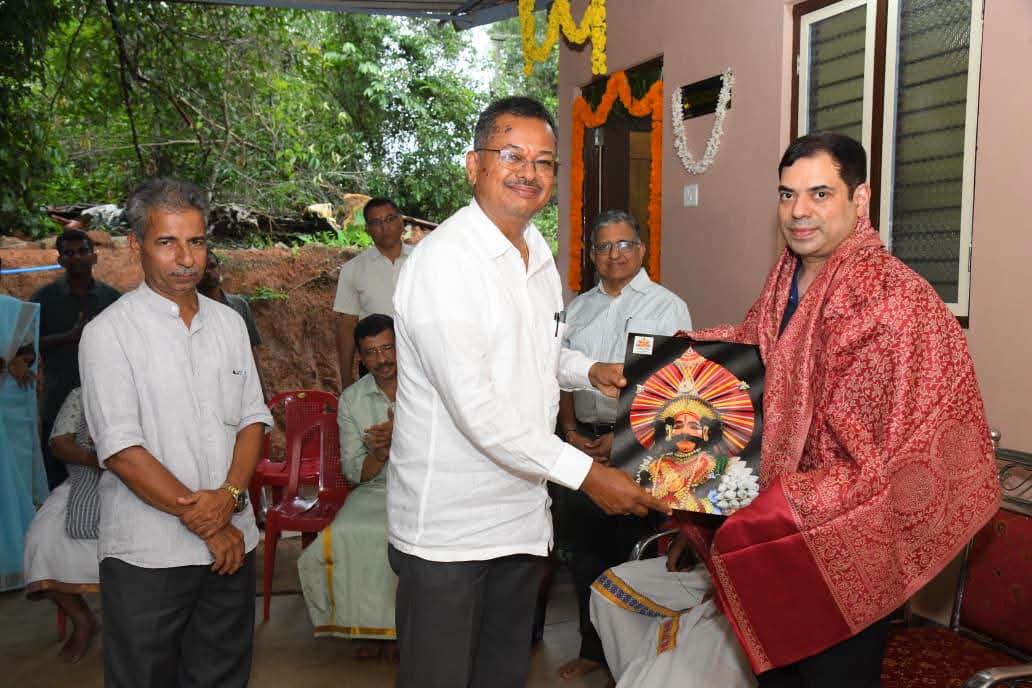 ಯಕ್ಷಗಾನ ಕಲಾರಂಗದ 99ನೆಯ ಮನೆ ಹಸ್ತಾಂತರ
