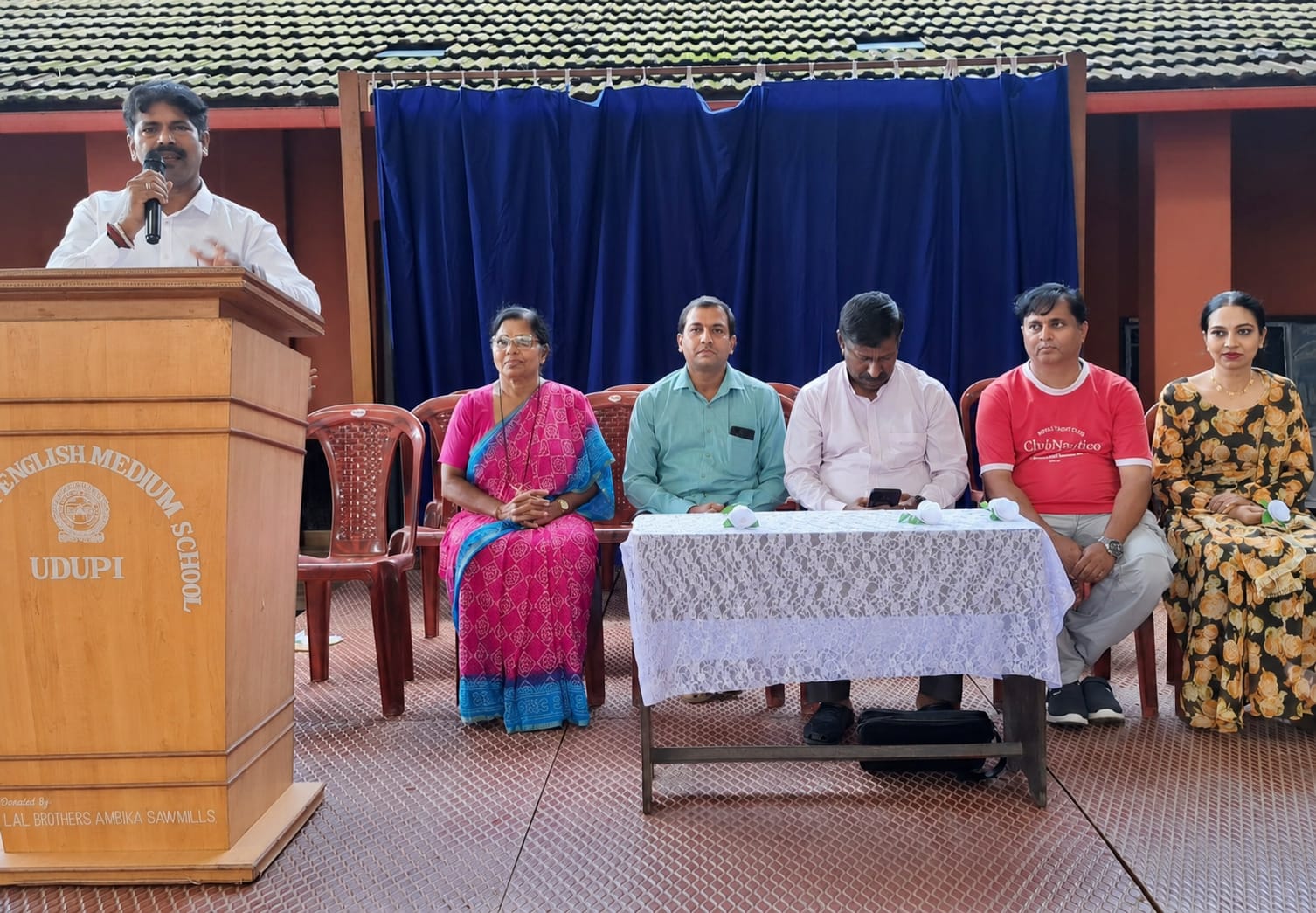 ಮಕ್ಕಳಿಗೆ ಪೋಷಕರೇ ನಿಜವಾದ ರೋಲ್ ಮಾಡೆಲ್ ಆಗಬೇಕು: ರಾಘವೇಂದ್ರ ಪ್ರಭು ಕರ್ವಾಲು