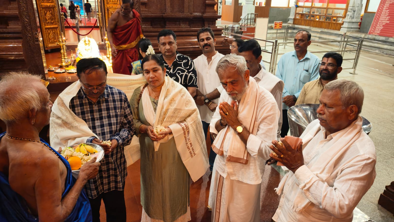 ಕರ್ನಾಟಕ ರಾಜ್ಯದ ಸಮಗ್ರ ಶಿಕ್ಷಣ ಇಲಾಖೆಯ ಯೋಜನಾ ನಿರ್ದೇಶಕಿ ಡಾ. ವಿದ್ಯಾಕುಮಾರಿ ಕಾಪು ಹೊಸಮಾರಿಗುಡಿ ದೇವಸ್ಥಾನಕ್ಕೆ ಭೇಟಿ