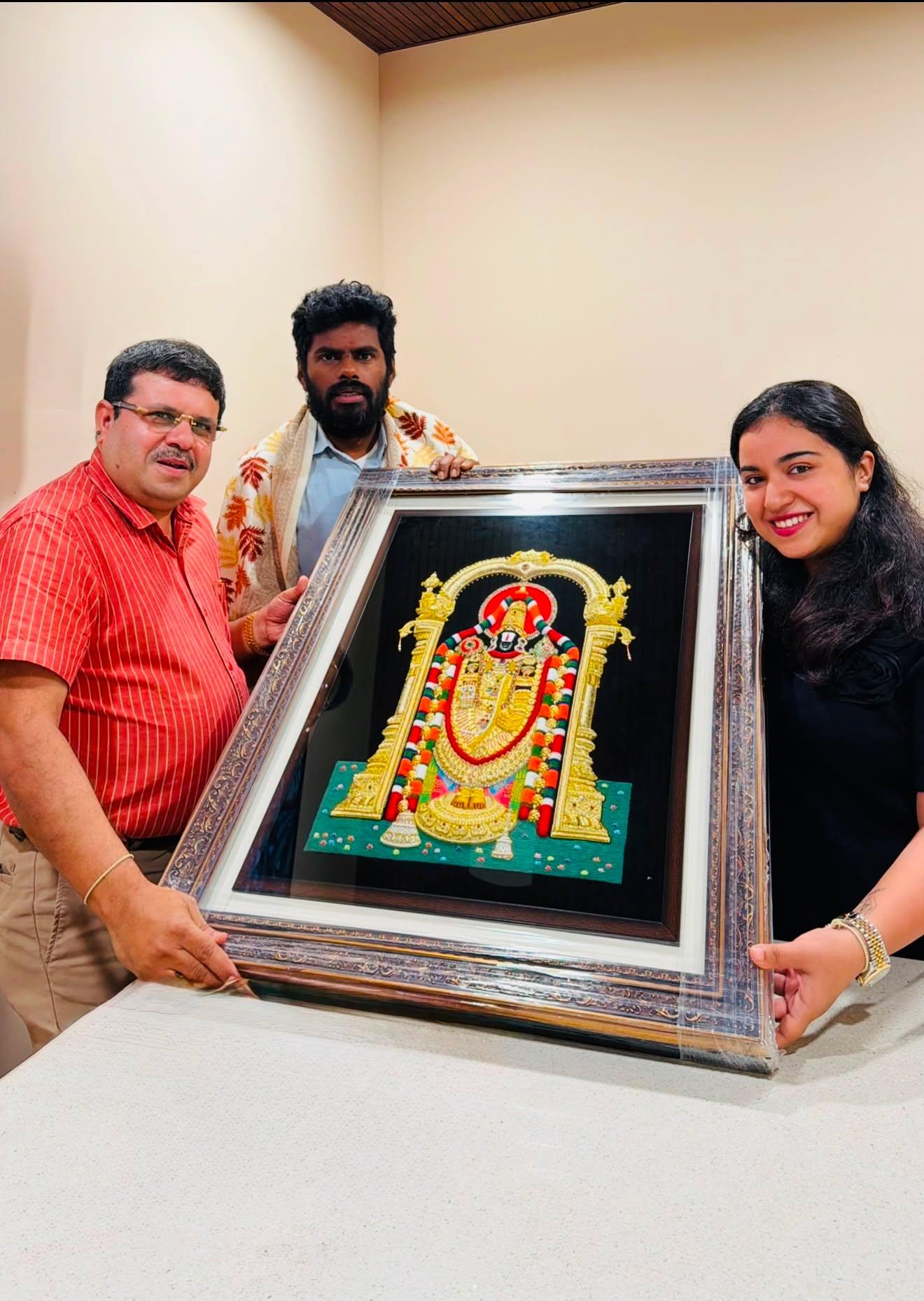 ವೈಕುಂಠಂ ಕೆಫೆಗೆ ಅಣ್ಣಾಮಲೈ ಭೇಟಿ